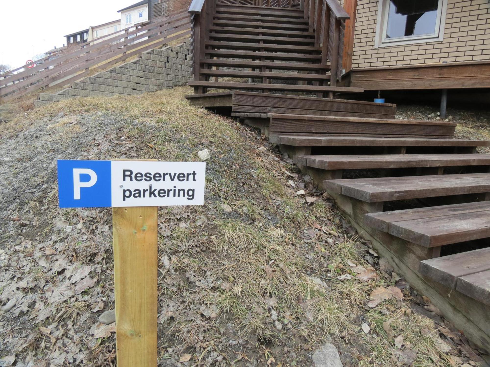 Koselig Og Moderne Leilighet, Meget Sentralt I Narvik Med Gratis Parkering! Buitenkant foto